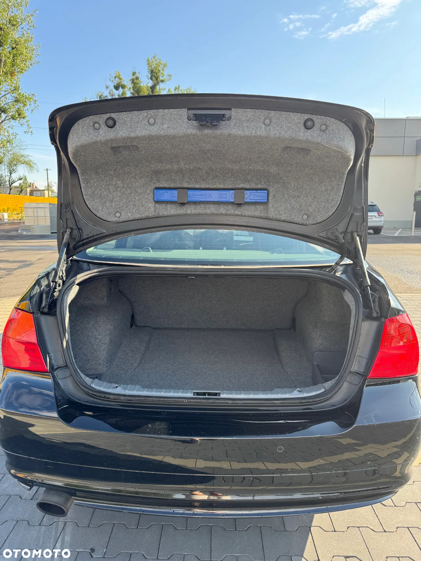 BMW Seria 3 316i - 16