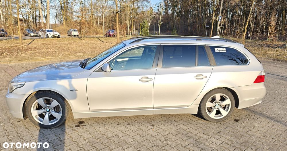 BMW Seria 5 523i - 3