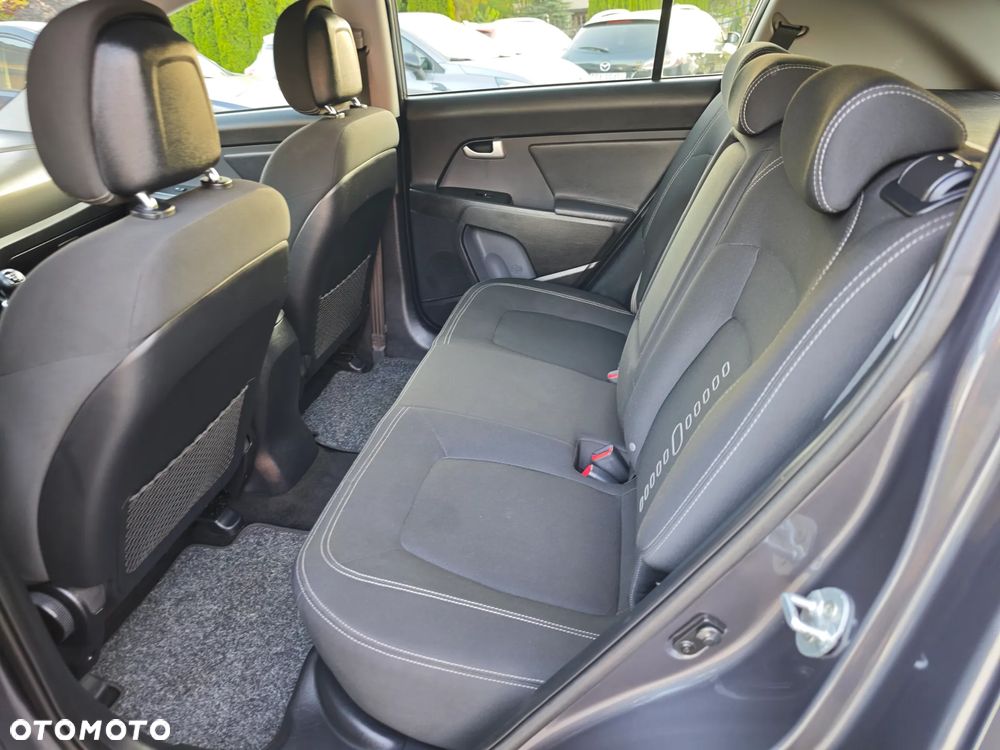 Kia Sportage 1.7 CRDI 2WD Vision - 11