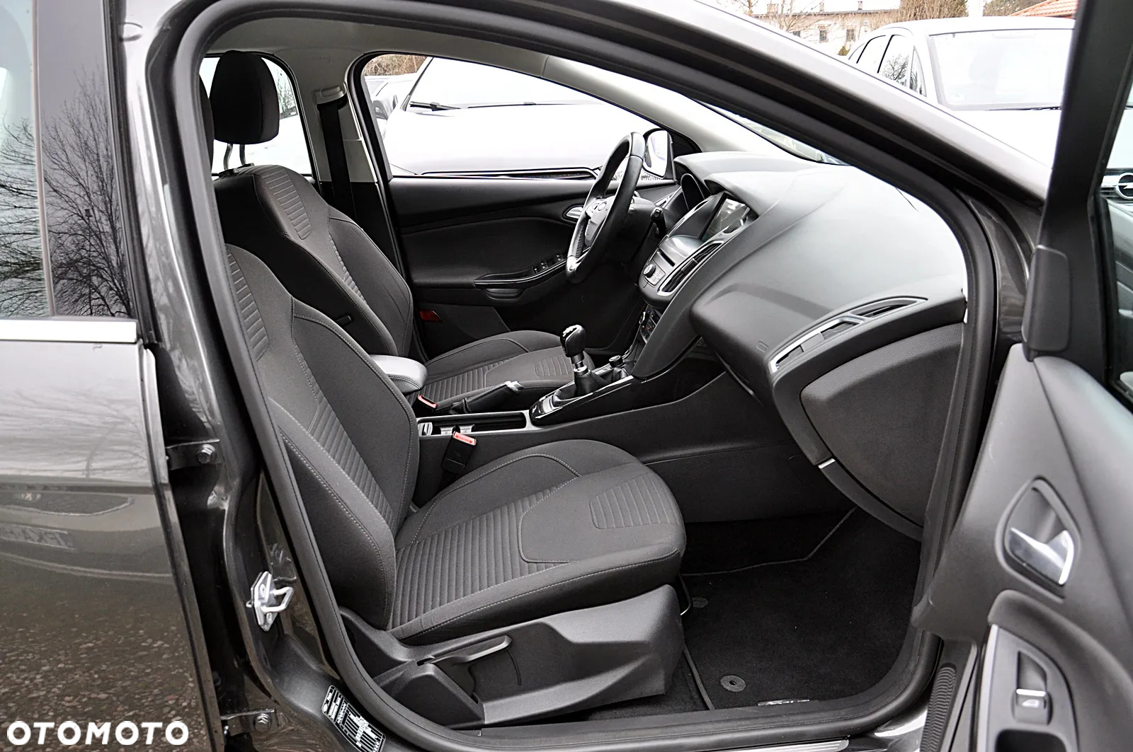 Ford Focus - 21