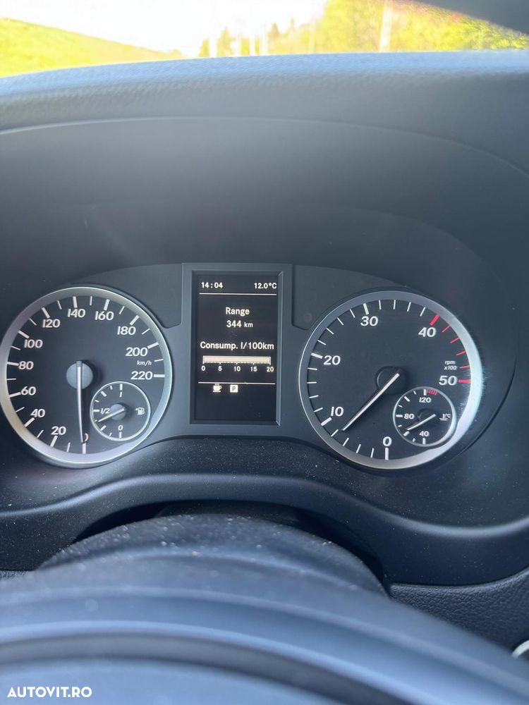 Mercedes-Benz VITO - 17