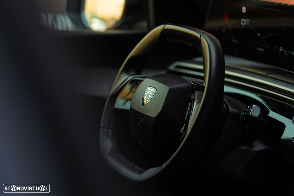 Peugeot 3008 1.2 Hybrid Allure e-DCS6 - 21