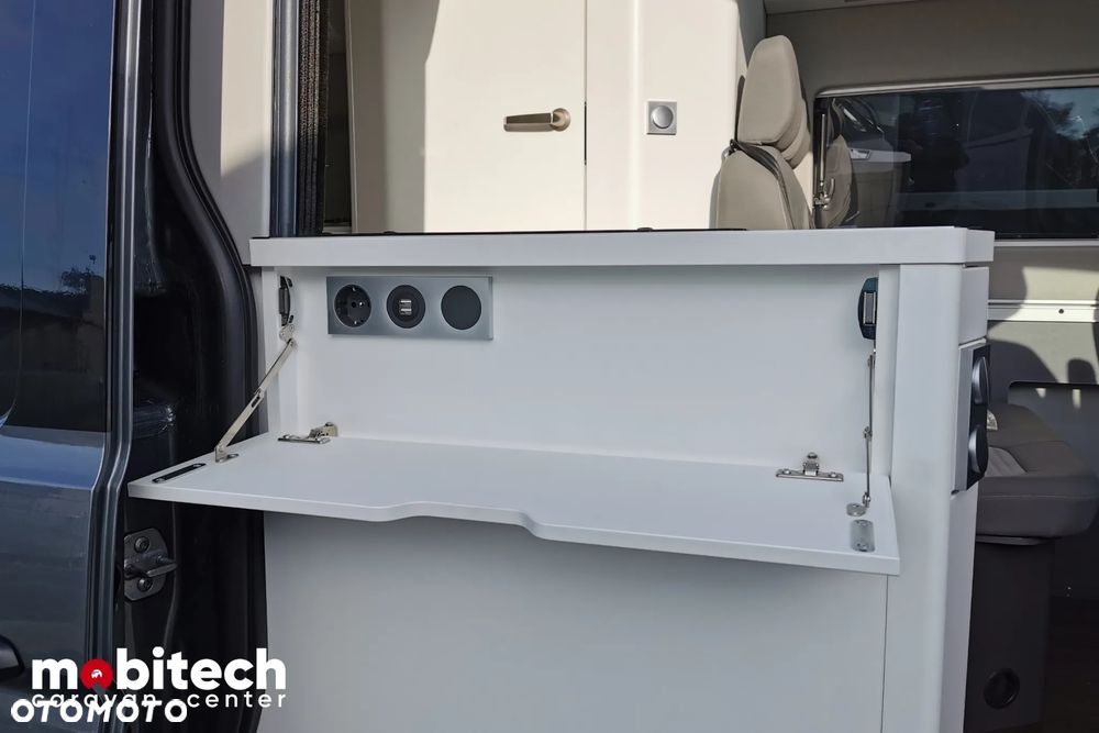 Volkswagen Grand California 2,0 l TDI 177 KM  Gwarancja - 17