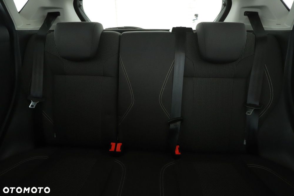 Ford Fiesta - 23