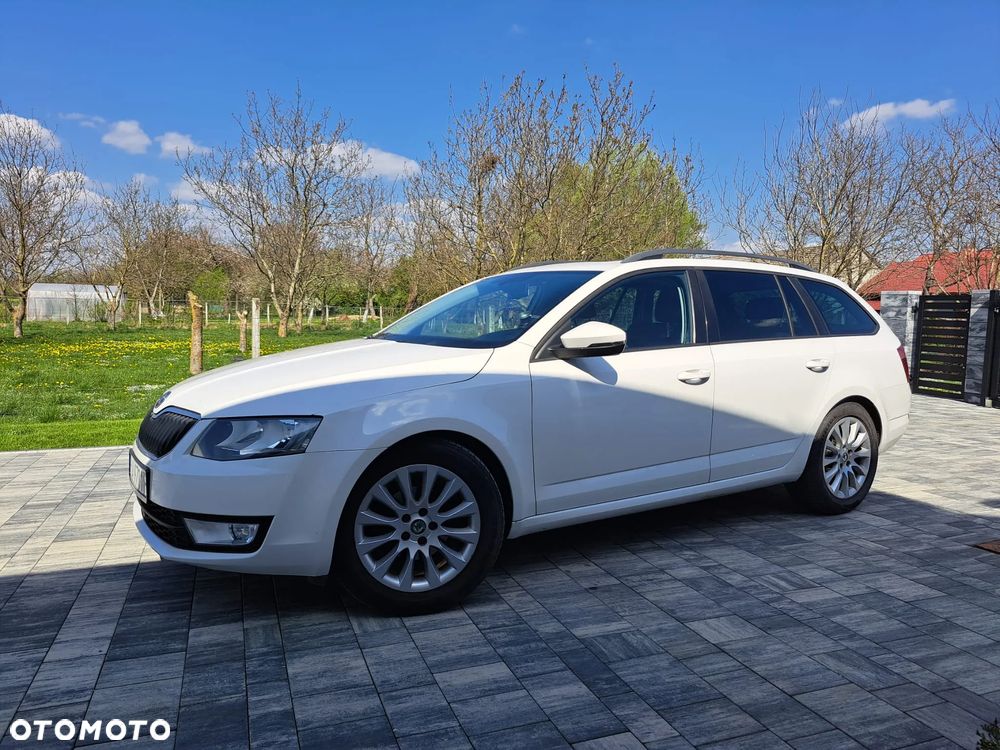 Skoda Octavia 2.0 TDI Ambition DSG - 2