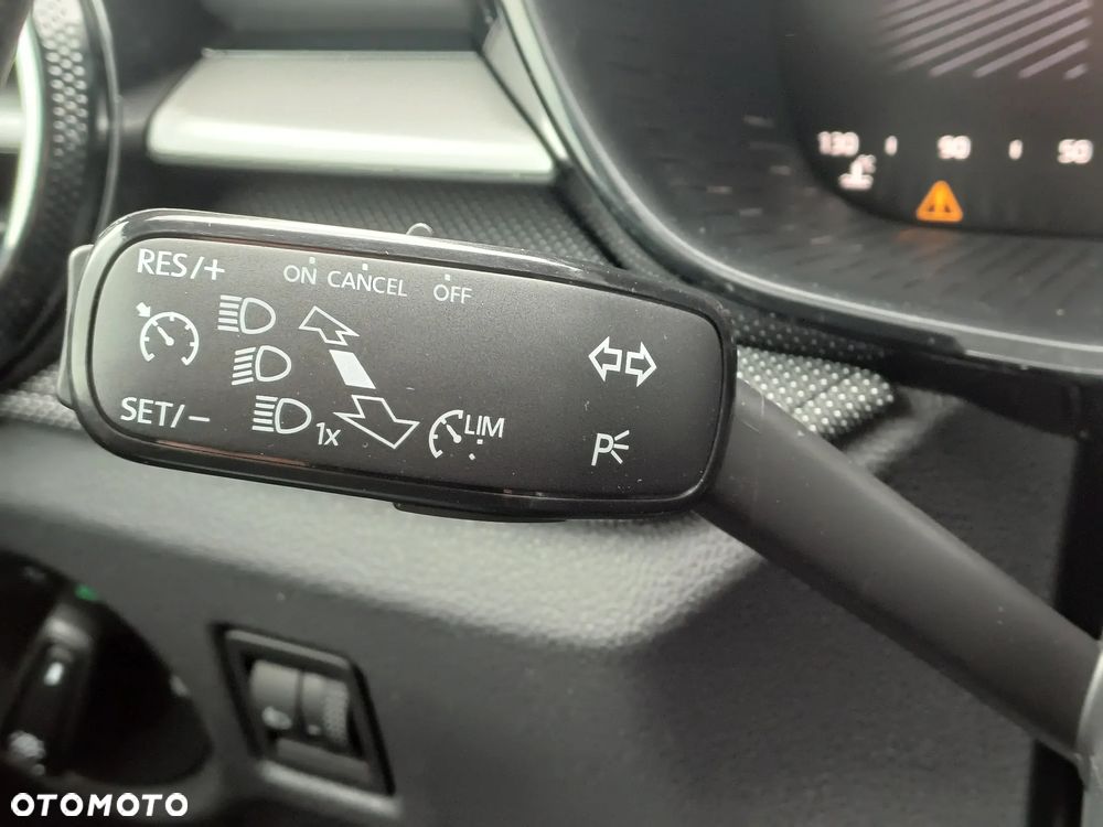 Skoda Fabia 1.0 TSI Drive DSG - 12