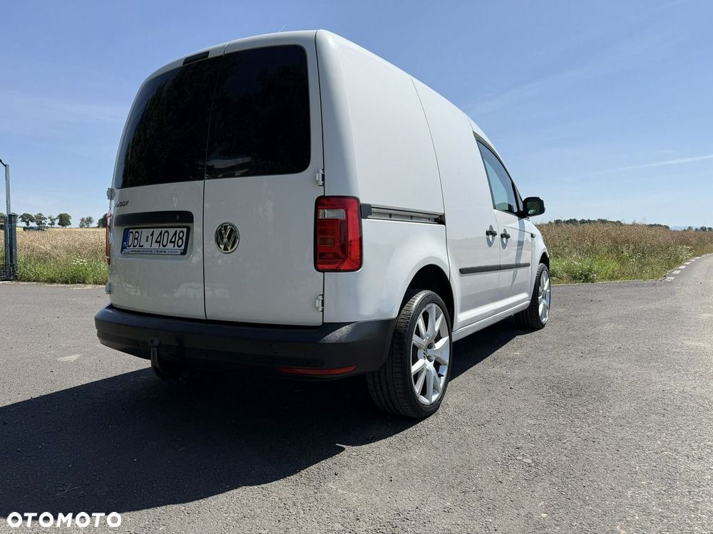 Volkswagen Caddy - 27