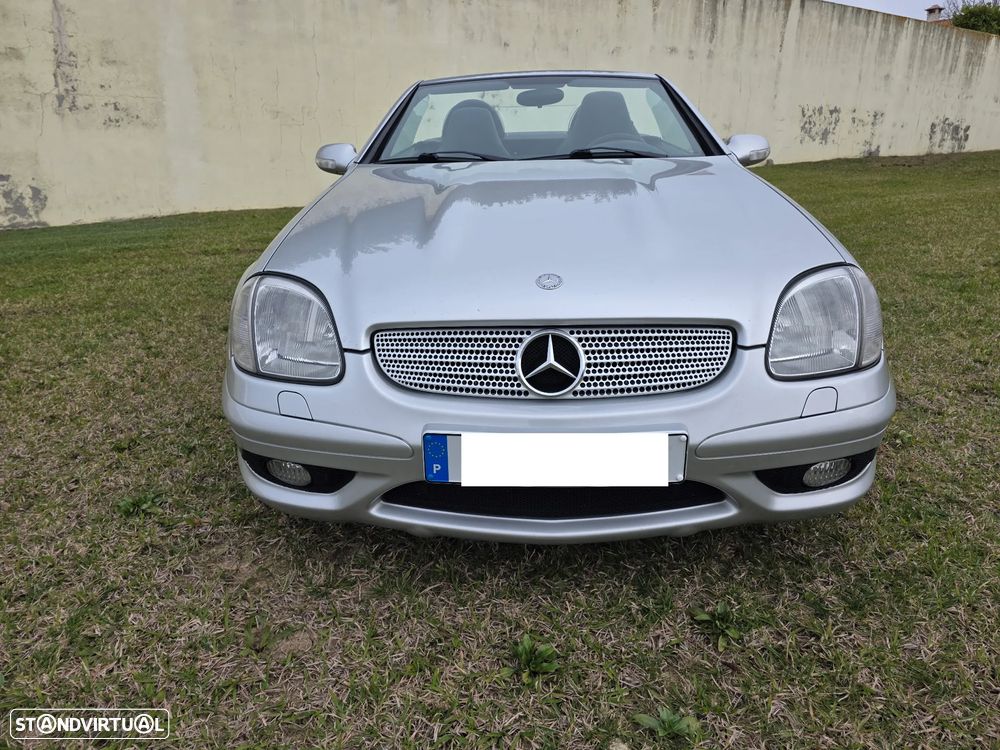 Mercedes-Benz SLK 32 AMG - 35