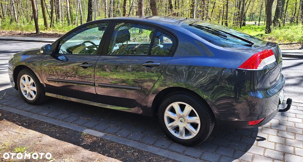 Renault Laguna 2.0 DCi Dynamique - 11