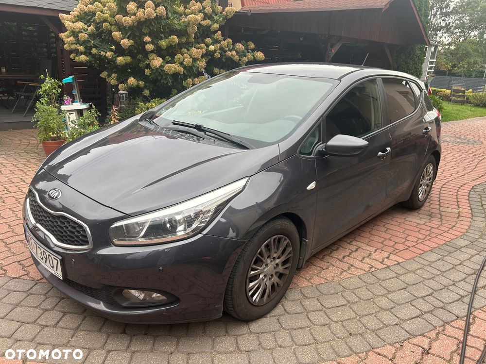 Kia Ceed - 3