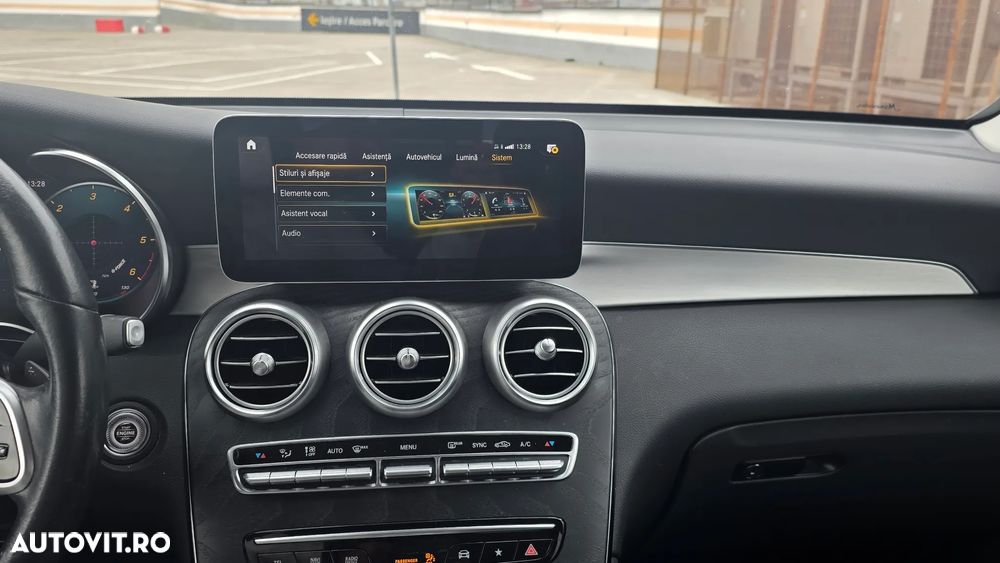 Mercedes-Benz GLC 220 d 4MATIC 9G-TRONIC - 30