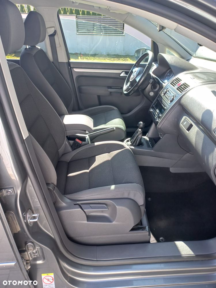 Volkswagen Touran 1.4 TSI Comfortline - 7