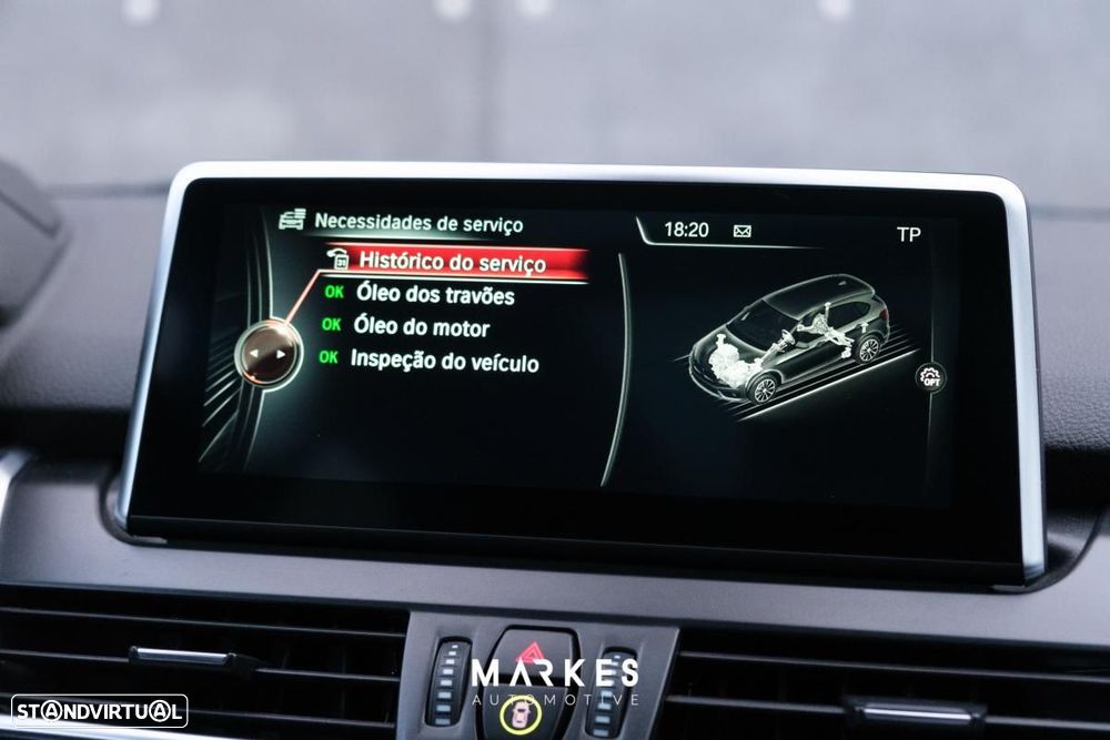 BMW 218 Active Tourer - 18