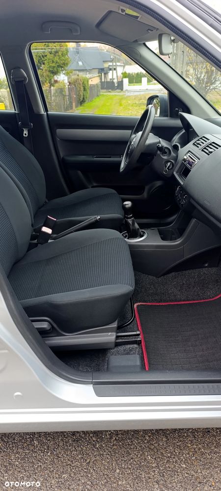 Suzuki Swift - 13