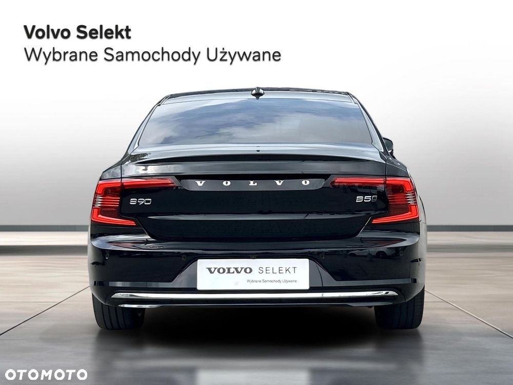 Volvo S90 - 4