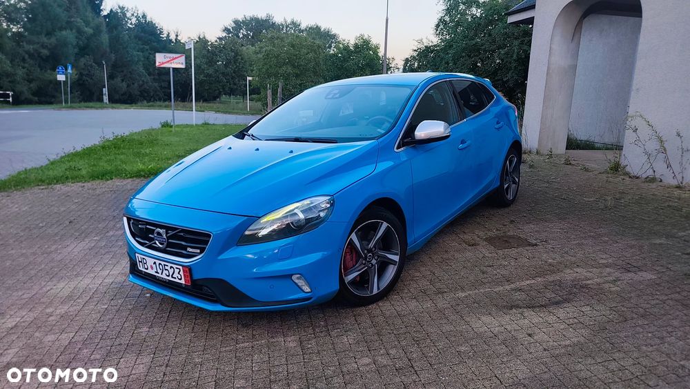 Volvo V40 T5 R-Design Summum - 2