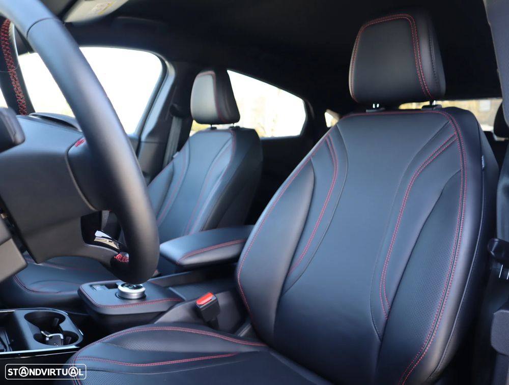 Ford Mustang Mach-E 98.7 kWh Premium - 29