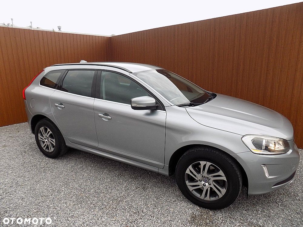 Volvo XC 60 D4 Geartronic Kinetic - 30
