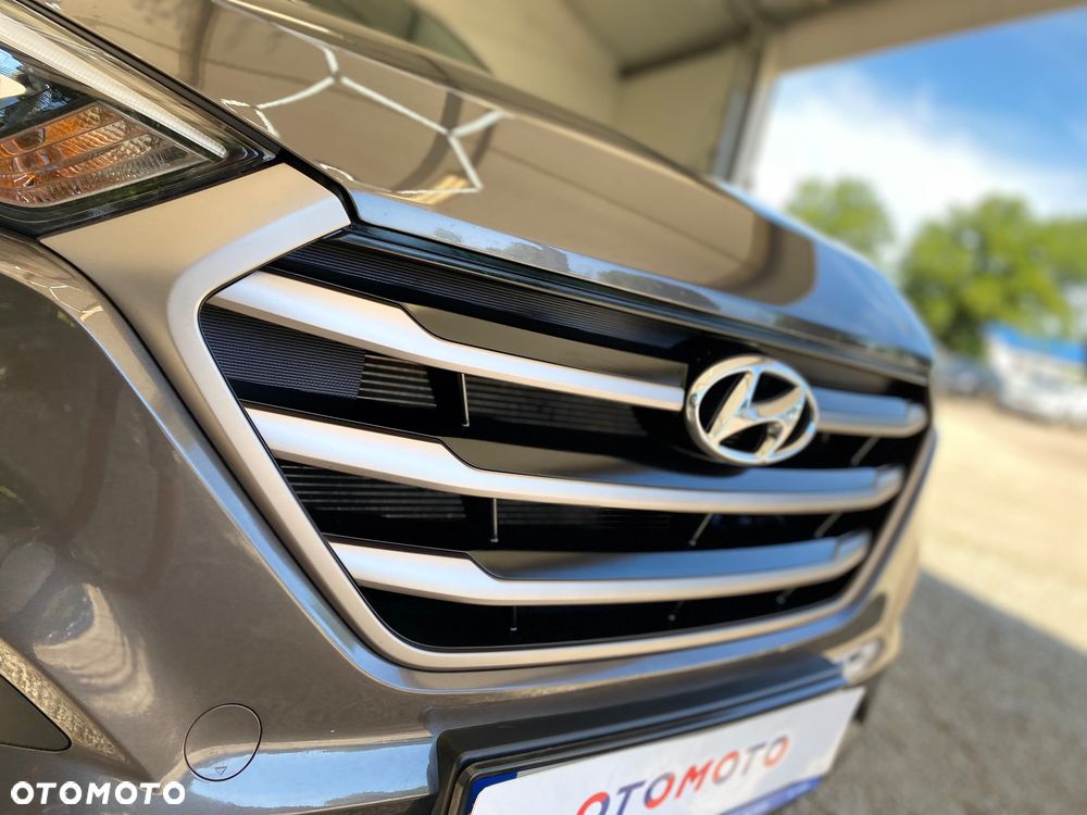 Hyundai Tucson blue 1.6 GDi 2WD Navi - 17