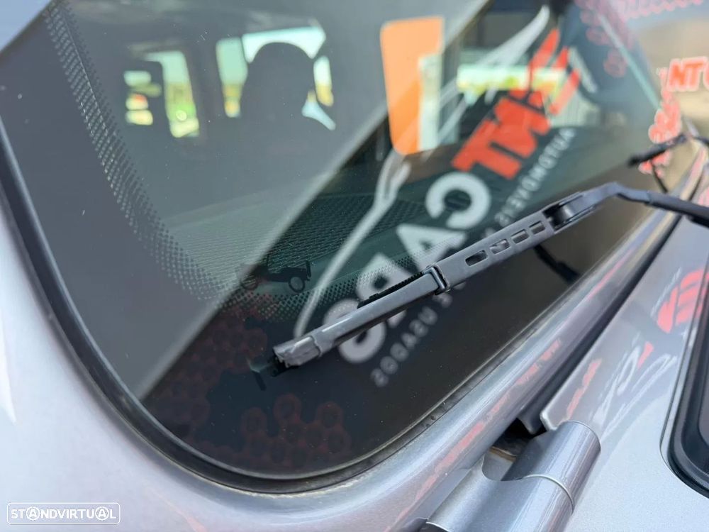 Jeep Wrangler Unlimited 2.2 CRD Rubicon AT - 28