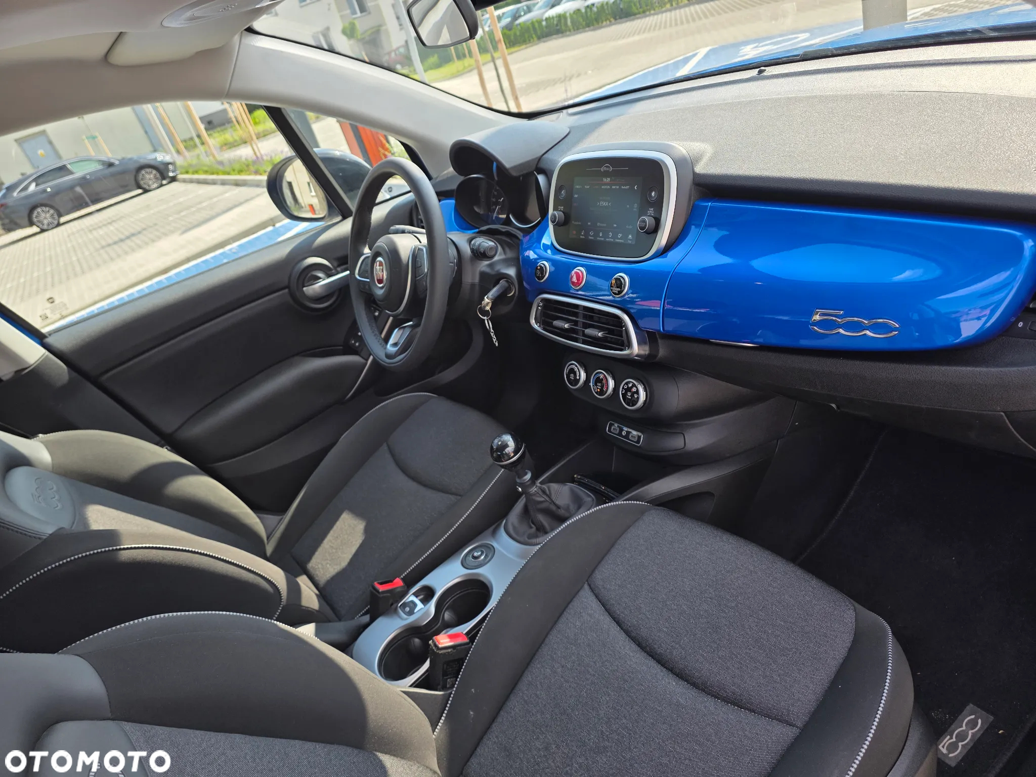 Fiat 500X 1.6 E-torQ 4x2 S&S Urban - 17