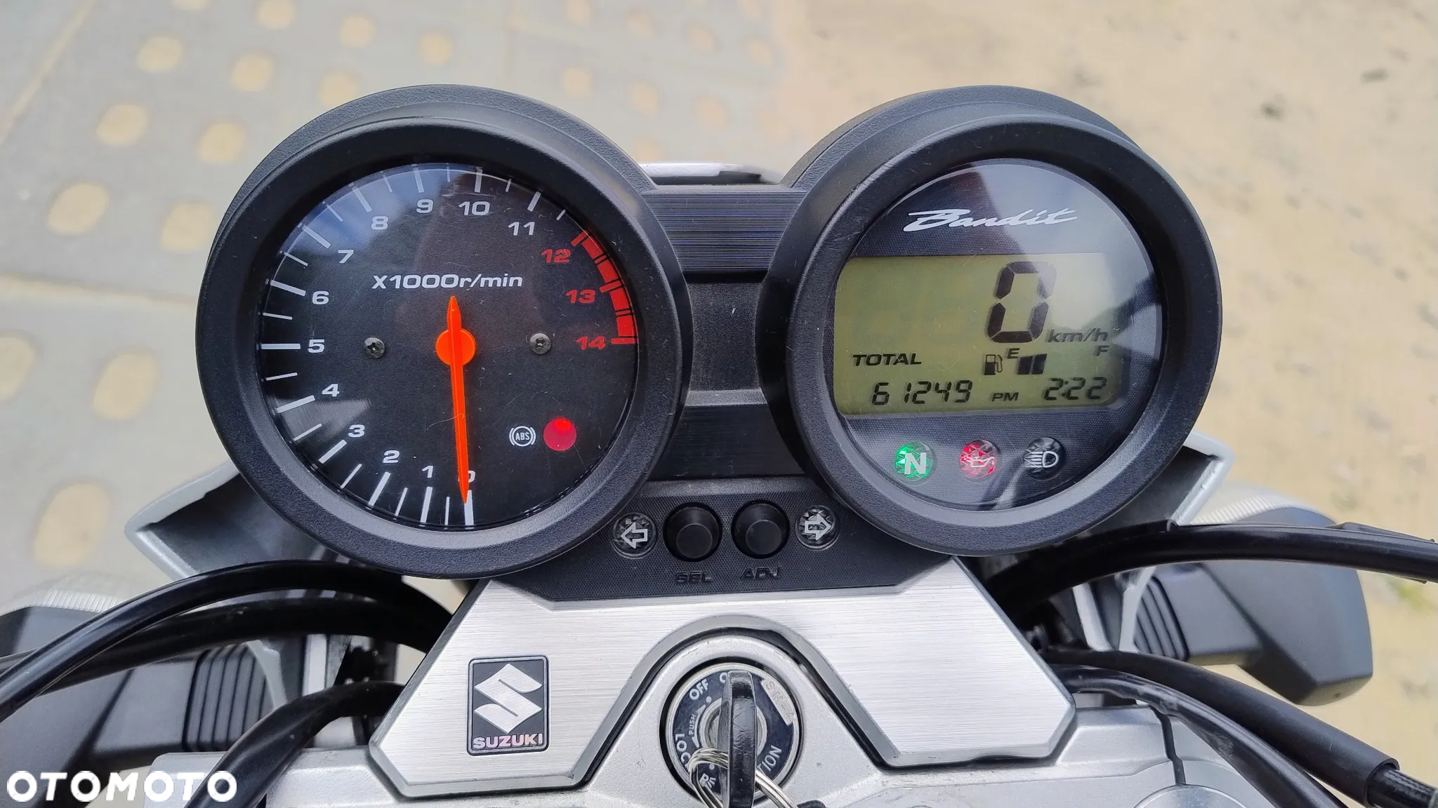 Suzuki Bandit - 12