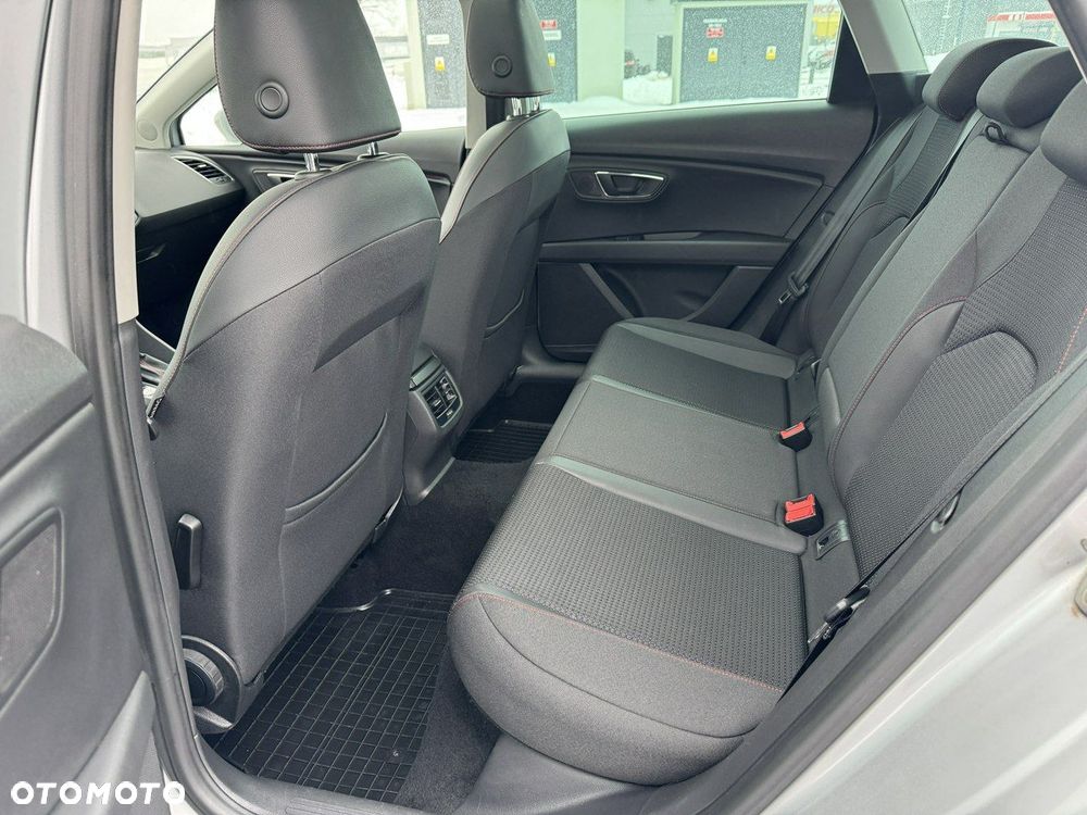 Seat Leon 2.0 TDI DPF Start&Stop DSG FR - 31