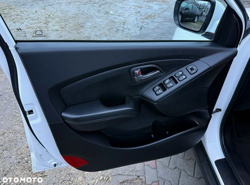 Hyundai ix35 1.6 GDI Comfort 2WD - 17