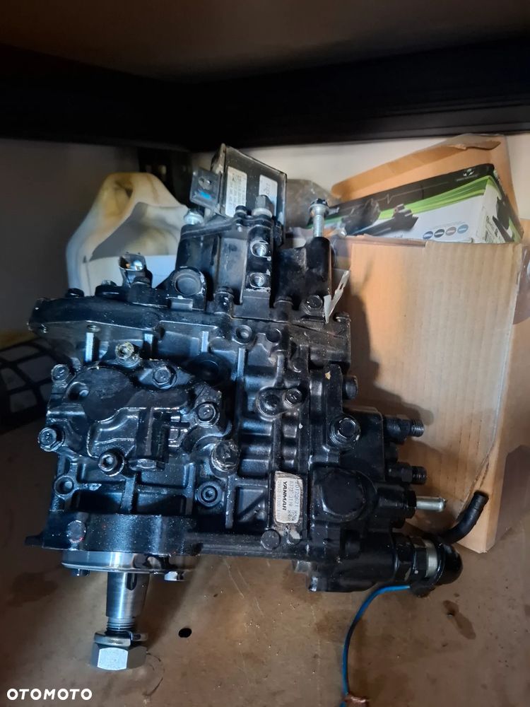 Pompa paliwa yanmar 4 tnv98 - 3