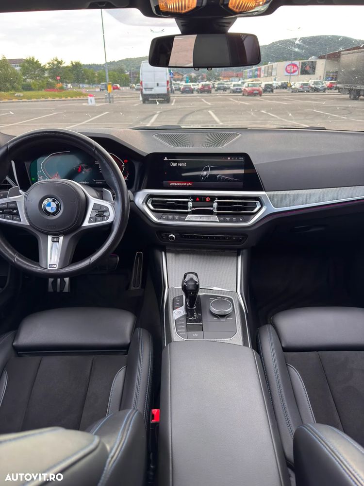 BMW Seria 3 330i xDrive AT - 6