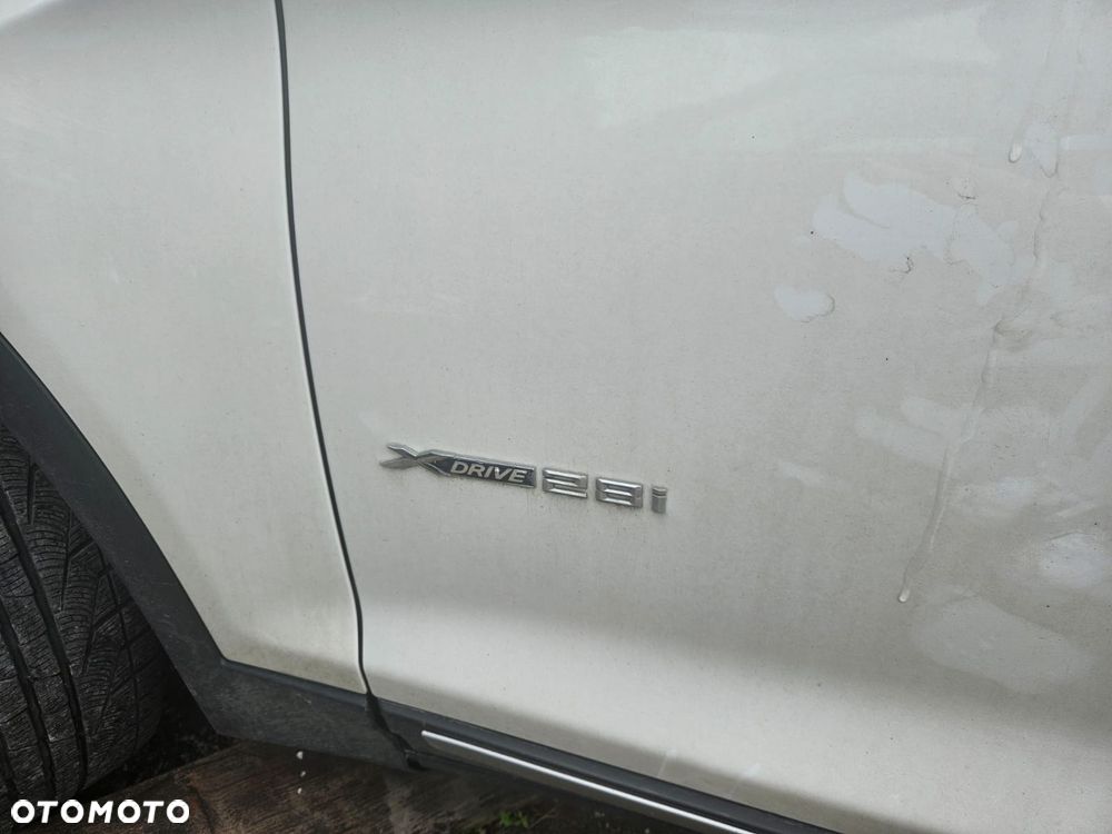 BMW X3 xDrive28i xLine - 8