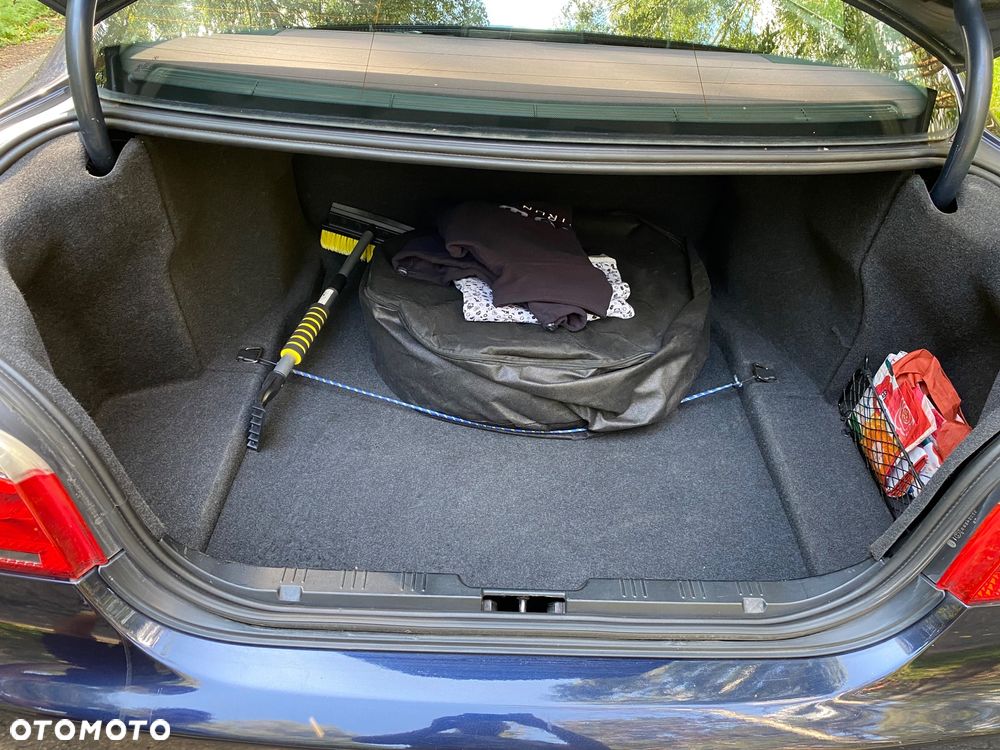 BMW Seria 5 525i - 16