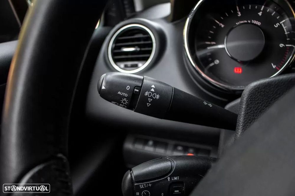 Peugeot 3008 - 12
