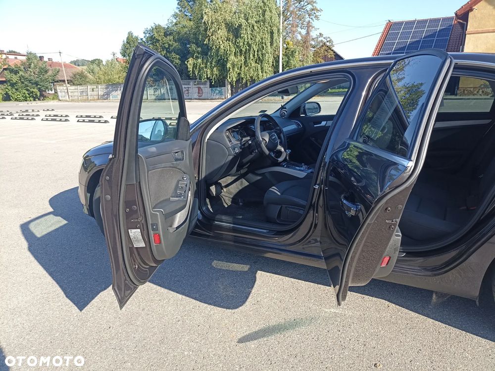 Audi A4 Limousine 2.0 TDI Quattro S tronic - 8