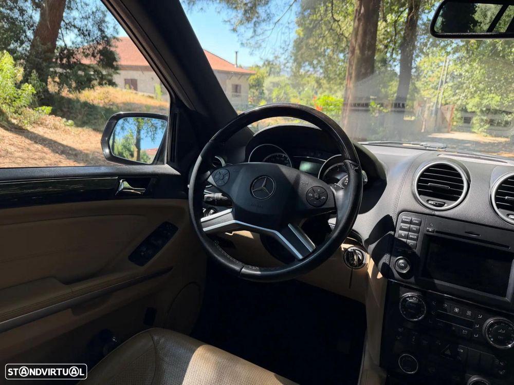Mercedes-Benz GL 350 CDI BlueEfficiency - 46