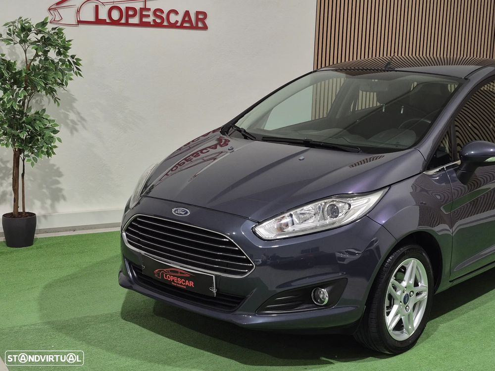 Ford Fiesta 1.0 Ti-VCT Titanium - 2