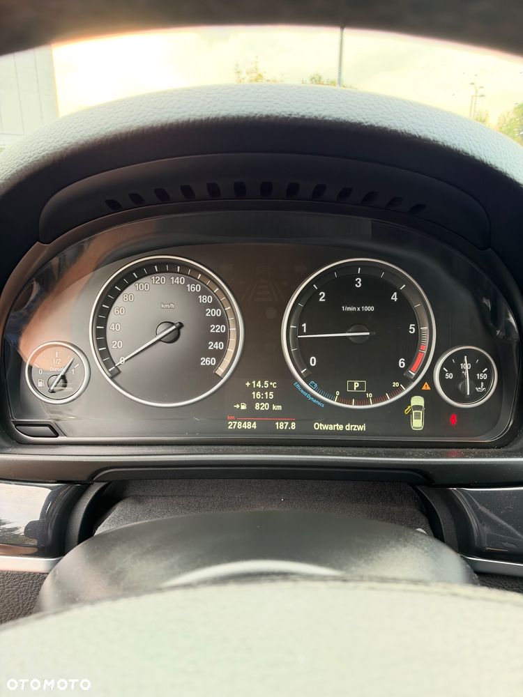 BMW Seria 5 525d - 10
