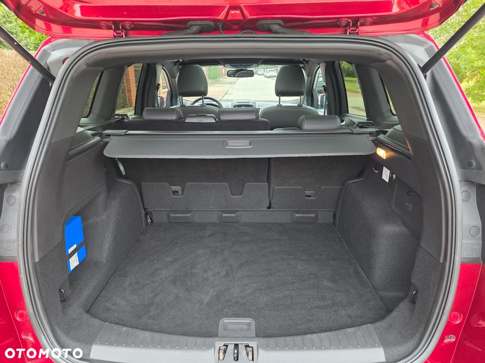 Ford Kuga 1.5 TDCi 2x4 ST-Line - 18