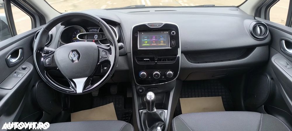 Renault Clio 1.5 dCi Life - 11