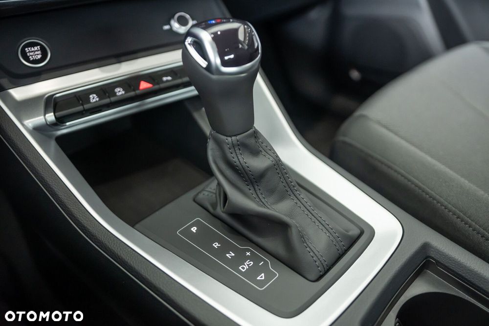 Audi Q3 - 17