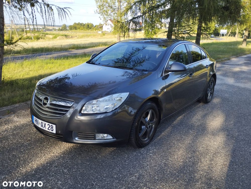 Opel Insignia 1.6 Edition - 1