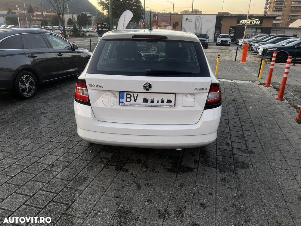 Skoda Fabia - 6
