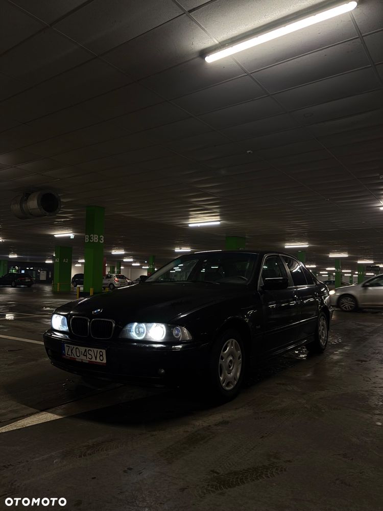 BMW Seria 5 520d - 9