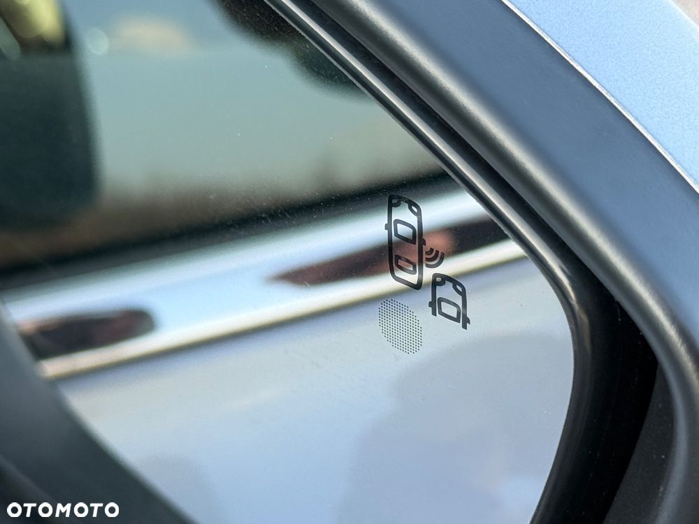 Peugeot 308 1.2 PureTech GPF Allure Pack S&S - 11