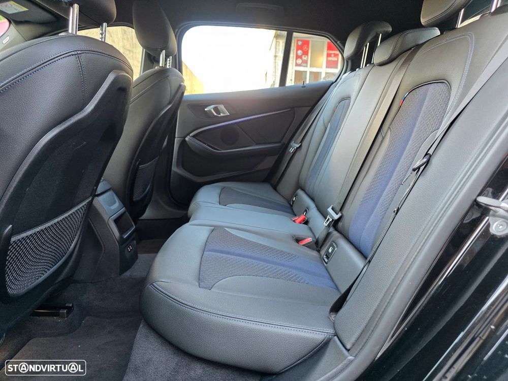 BMW 118 i Pack Desportivo M Auto - 19