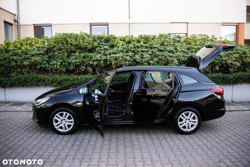 Opel Astra 1.5 D Start/Stop Business Elegance - 14