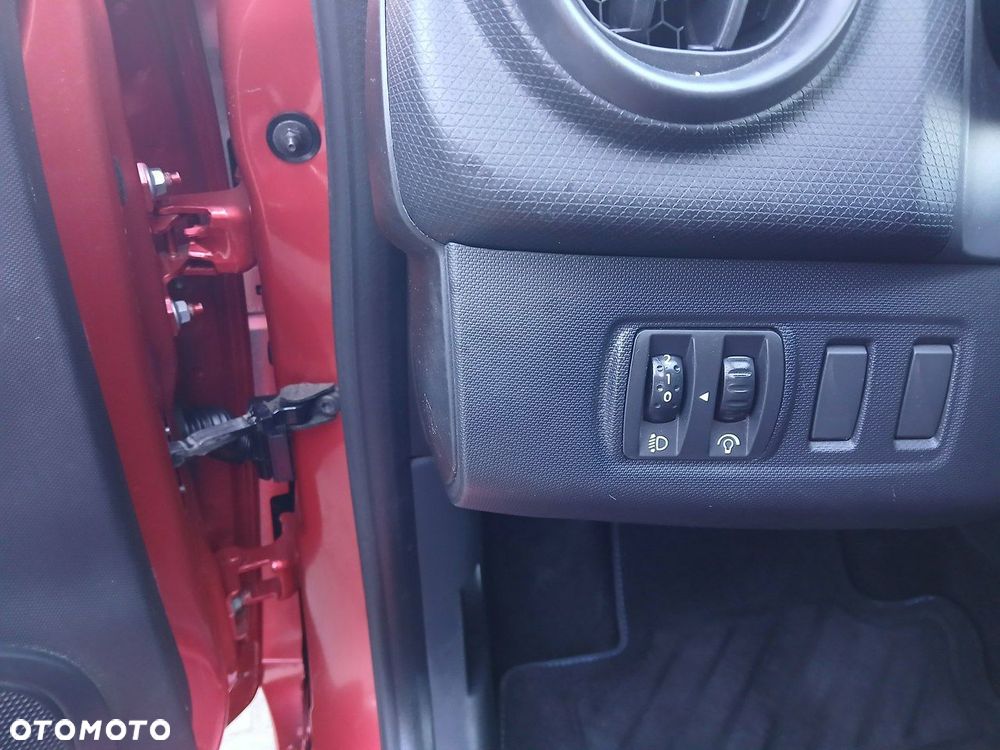 Renault Clio 1.2 16V Alize - 13