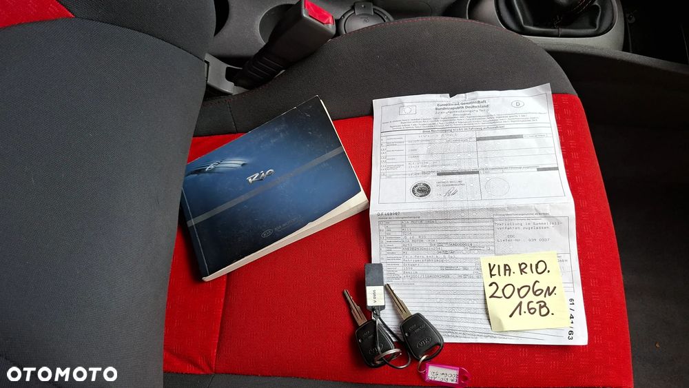 Kia Rio 1.6 Sport - 29