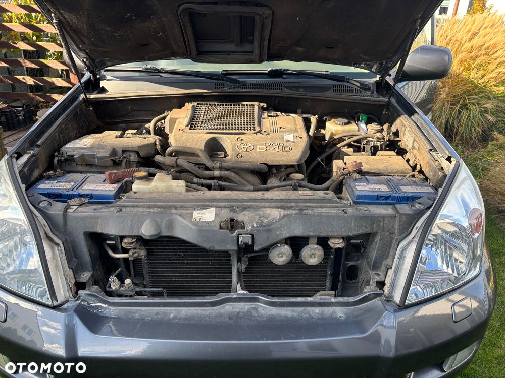 Toyota Land Cruiser - 15