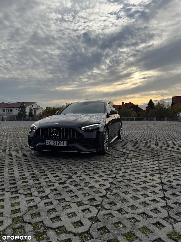 Mercedes-Benz C-Class 2022 photo 4